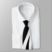Cravate Bandes noires et blanches (Attaché)