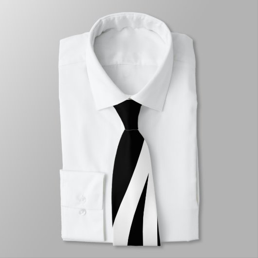 Cravate Bandes noires et blanches (Attaché)