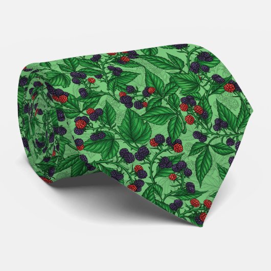 Cravate Blackberry en vert (Roulé)