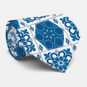 Cravate Blanc et bleu couvre de tuiles le style marocain (Roulé)