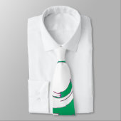 Cravate blanche avec grande torse verte (Attaché)