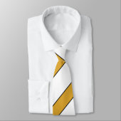 Cravate blanche et jaune (Attaché)