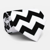 Cravate blanche noire de chevrons (Roulé)