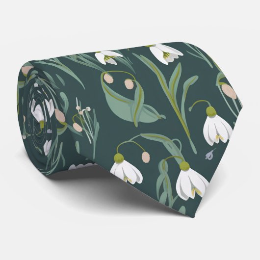 Cravate Blancs De Neige Fleurs Sur Vert (Roulé)