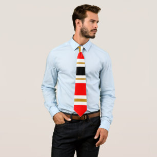 Cravate Blancs rouge noir et or