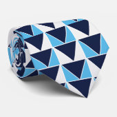 Cravate Bleu Bleu Marine Blanc Triangle Géométrique  (Roulé)