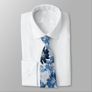 Cravate Bleu clair, fleurs bleu foncé sur gris clair