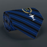 Cravate Bleu de monogramme encadré par professionnel de<br><div class="desc">Une cravate personnalisée rayée bleue conçue en fonction les professionnels de pharmacologie comportant la première ou le monogramme de nom de famille à l'intérieur d'une guirlande d'or de faux.</div>
