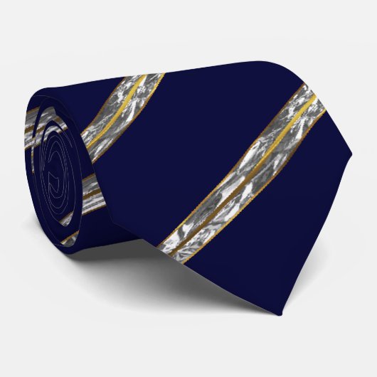 Cravate bleu foncé (Roulé)