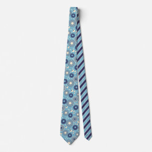 Cravate Bleu moderne rétro et Fleurs de Crème