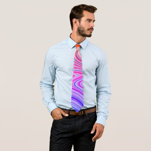 Cravate Bleu violet rose jaune orange Vavy Zigzag Motif (En situation)
