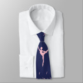 Cravate bleue d'arabesque (Attaché)