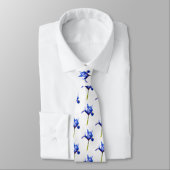 Cravate bleue d'iris (Attaché)