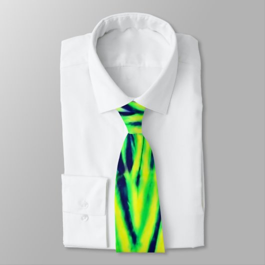 Cravate Boho Tie Dye Neon Vert Jaune Bleu Motif feuille (Attaché)