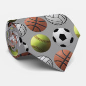 Cravate Boules de sports sur le gris (Roulé)