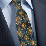 Cravate Bouquets de fleurs bleus foncés en or<br><div class="desc">Bouquet officiel Gold & Deep Blue Flower avec papillons Necktie Exude élégance raffinée et charme intemporel avec le Bouquet Formal Gold & Deep Blue Flower avec papillons Necktie, avec un design numériquement édité AI. Cet accessoire sophistiqué présente des bouquets floraux dorés complexes posés contre un riche arrière - plan bleu...</div>