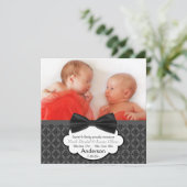 Cravate Bow Twin Baby Boy Photo Faire-part de nais (Debout devant)