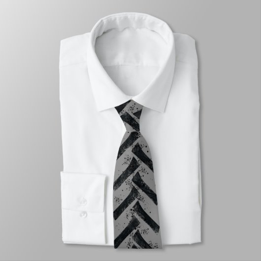 Cravate broyage des pneus (Attaché)