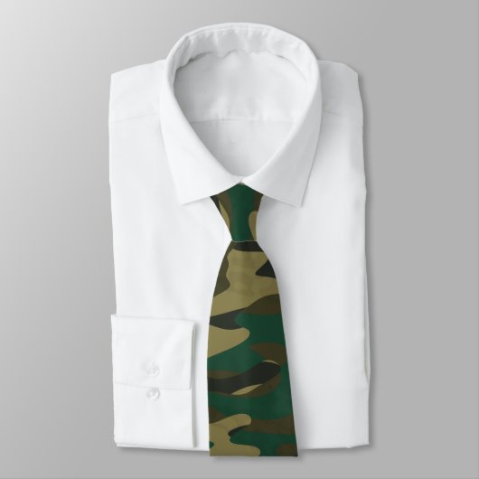 Cravate Camo Verts Nuancés (Attaché)