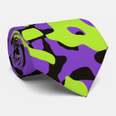 Cravate Camouflage en vert violet et noir (Roulé)