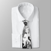 Cravate Camouflage noir et blanc (Attaché)