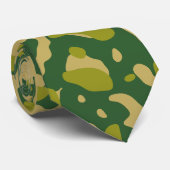 Cravate Camouflage vert foncé en olive et Tan (Roulé)