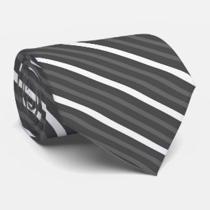 Cravate Charbon noir, rayures diagonales grises et blanche