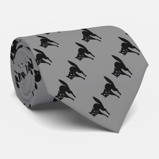 Cravate chat noir fâché drôle avec l'amusement de secours (Roulé)