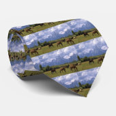 Cravate Chevaux grands de Teoton grazzing dans l'herbe, (Roulé)