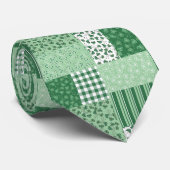 Cravate Chic Vert Shamrocks Faux Patchwork Necktie (Roulé)