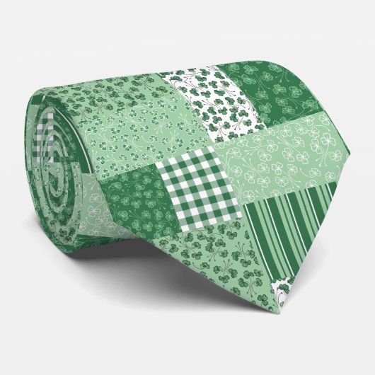 Cravate Chic Vert Shamrocks Faux Patchwork Necktie (Roulé)