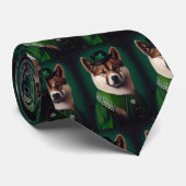 Cravate chien akita en robe de la Saint-Patrick (Roulé)