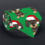 Cravate Chien de Noël à poils durs Dachshund Père Noël Tec<br><div class="desc">Ajoutez un peu de gaieté de vacances à votre garde-robe avec ce cravate vert festif avec un imprimé en continu d'un adorable dachshund à poils durs portant un chapeau de Père Noël. Que vous soyez à la fête de Noël au bureau ou à un événement de vacances plus formel, ce...</div>