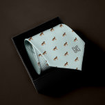 Cravate Chiens bergers allemands Motif Monogramme<br><div class="desc">Chiens berger allemands sur un arrière - plan bleu clair minty. Personnalisez avec un monogramme pour en faire un cadeau parfait. Vous cherchez une couleur différente ? Pas de problème ! Cliquez simplement sur le bouton "Personnaliser" et sélectionnez la couleur arrière - plan de votre choix.</div>