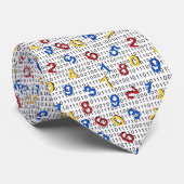 Cravate Chiffres primaires Code binaire bleu jaune rouge (Roulé)