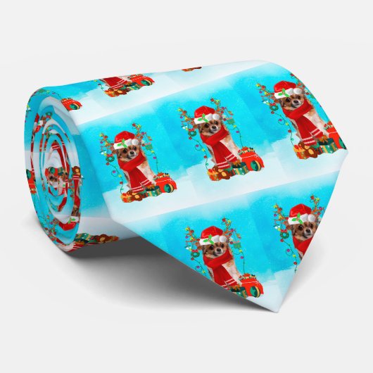 Cravate Chihuahua dans la neige avec cadeaux de Noël (Roulé)