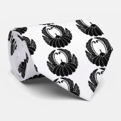 Cravate chrysanthème de style fusen (Roulé)
