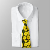 Cravate chrysanthème jaune "Gordon Taylor" (fleuriste Chry (Attaché)