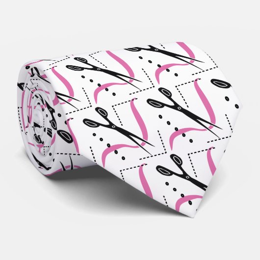 Cravate Ciseaux de l'amusement du tailleur et fil roses et (Roulé)