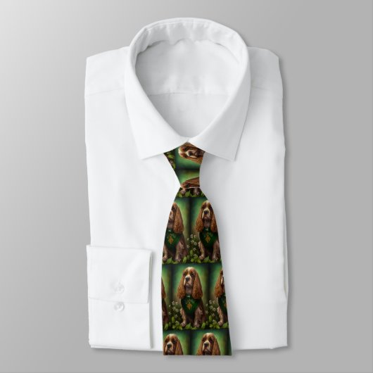 Cravate Cocker Spaniel Chien en robe de fête St. Patrick (Attaché)
