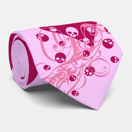 Cravate Coeur avec les crânes roses et les remous (Roulé)