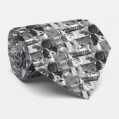 Cravate Collage de photographie de guitare - noir et blanc (Roulé)