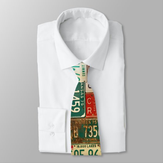 Cravate Collection de plaques de licence rouillées (Attaché)