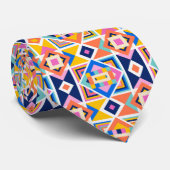 Cravate Colorful necktie with a vibrant geometric pattern (Roulé)