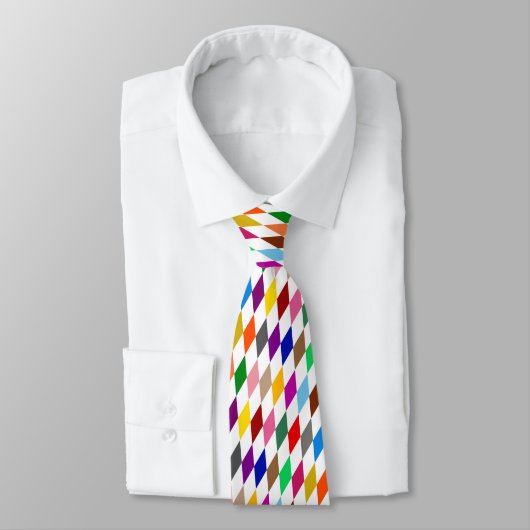 Cravate Conception de diamants arlequin colorés blanc  (Attaché)