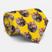 Cravate Conception de motif tête de tigre jaune (Roulé)