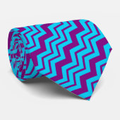 Cravate Conception de zigzag chevron bleu violet (Roulé)
