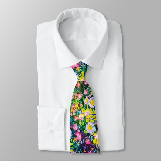 Cravate Cool de mise à niveau de la garde-robe florale num (Attaché)