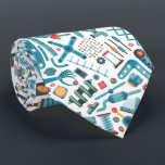 Cravate Cool éléments de machine Motif coloré<br><div class="desc">Cite les pièces de machines colorées sans couture motif sur arrière - plan blanc personnalisé.</div>