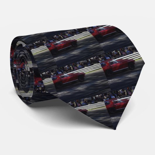 Cravate Corvette rouge (Roulé)